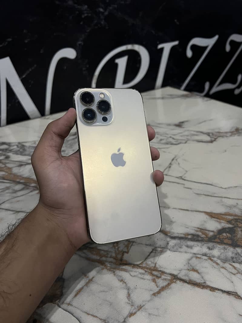 Apple iPhone 13 Pro Max 7