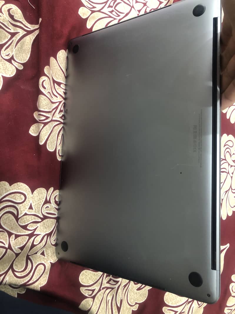 MACBOOK Pro 2016 3