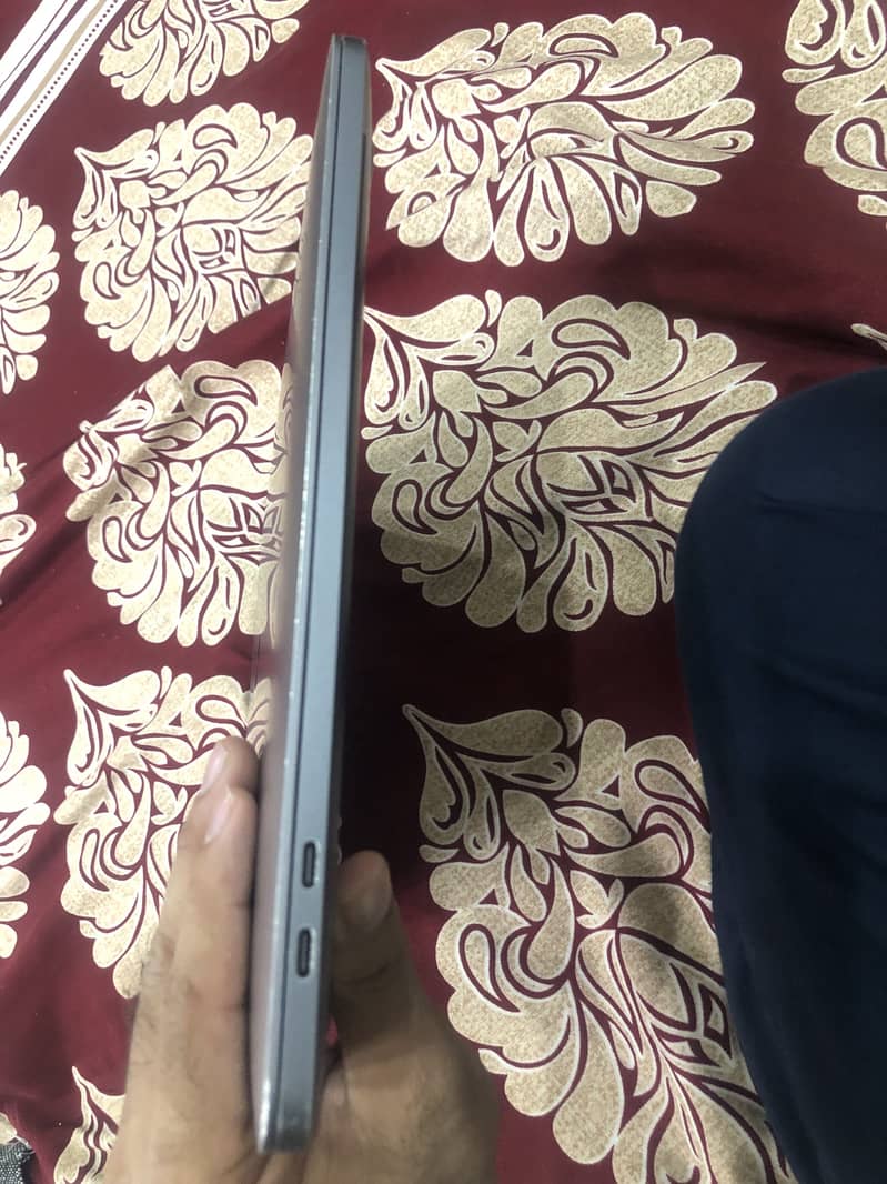 MACBOOK Pro 2016 4