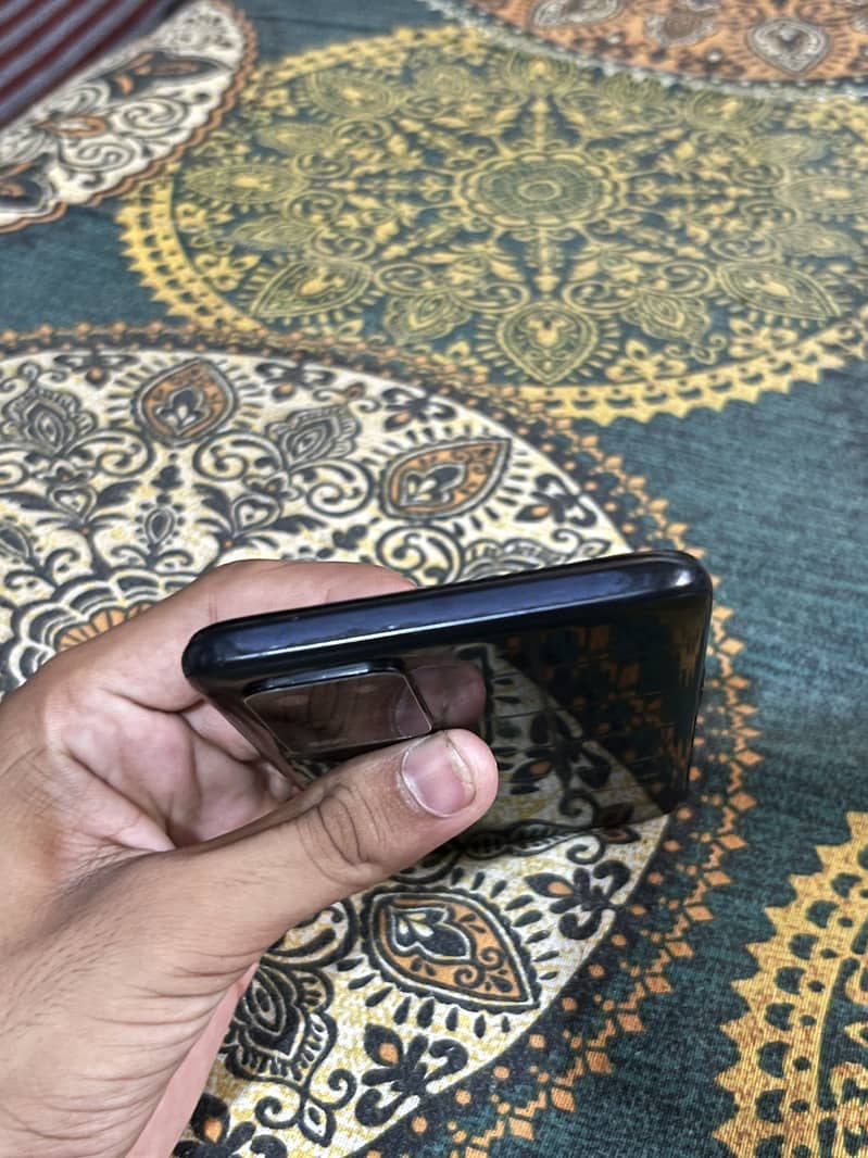 OPPO A54 4