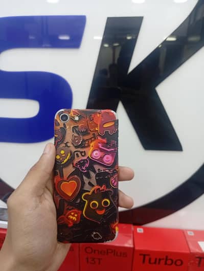 Apple iPhone SE