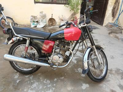 Honda 125 bike 2016 Model Good condition