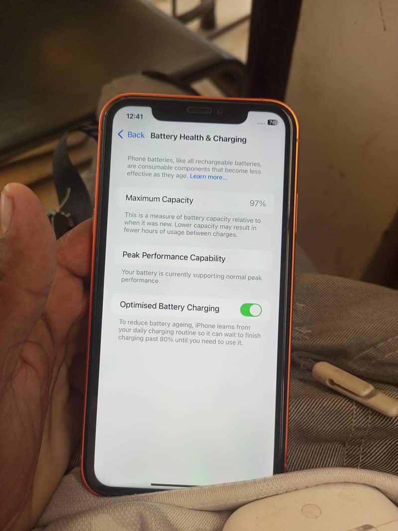 Apple iPhone XR 5