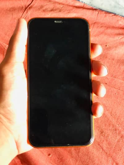 Apple iPhone XR