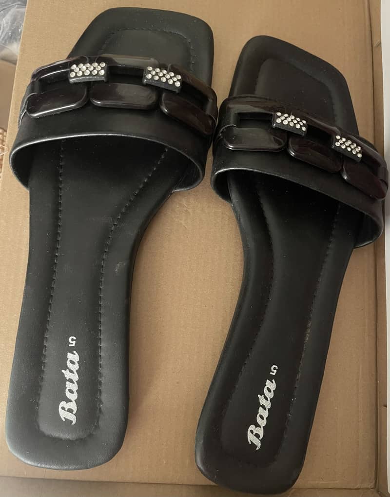 Bata black chappal 1