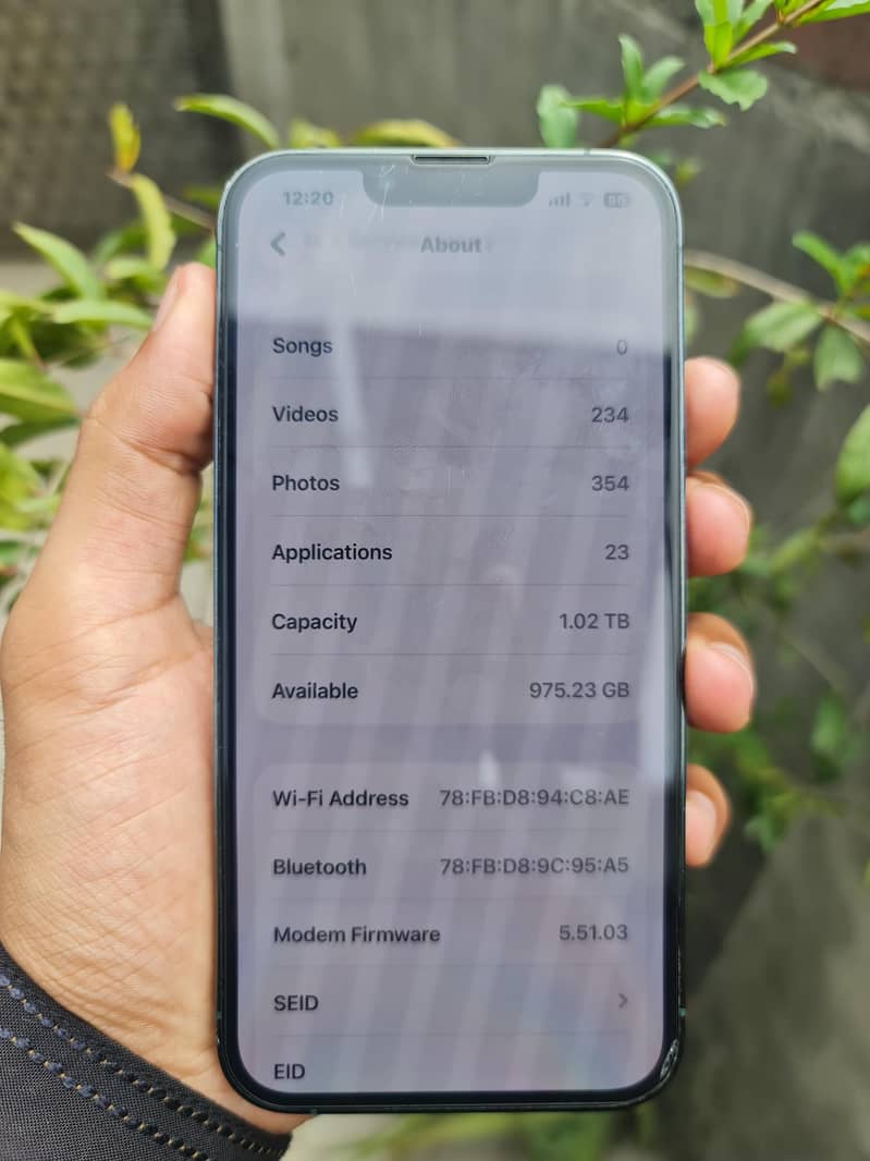 Apple iPhone 13 Pro 8