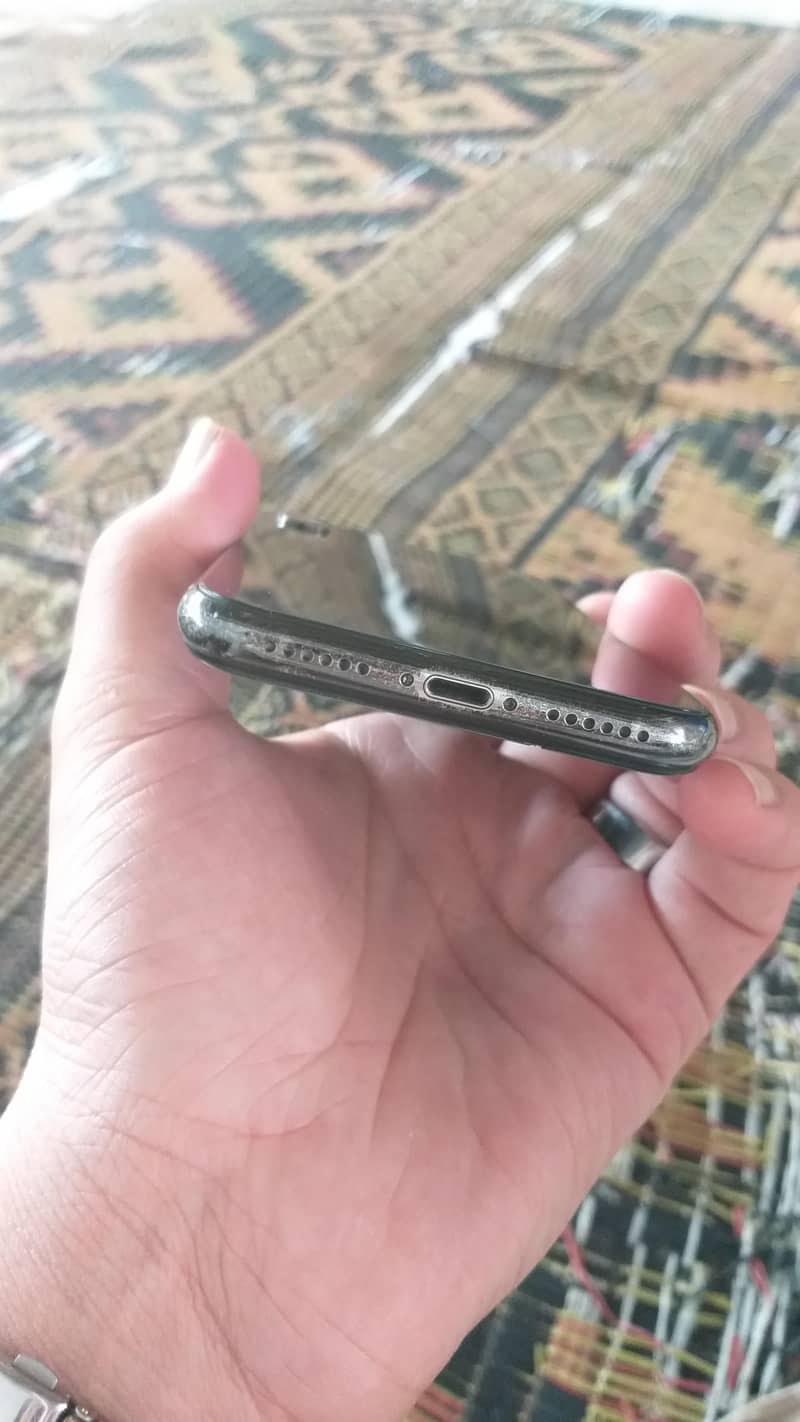 Apple iPhone X 1