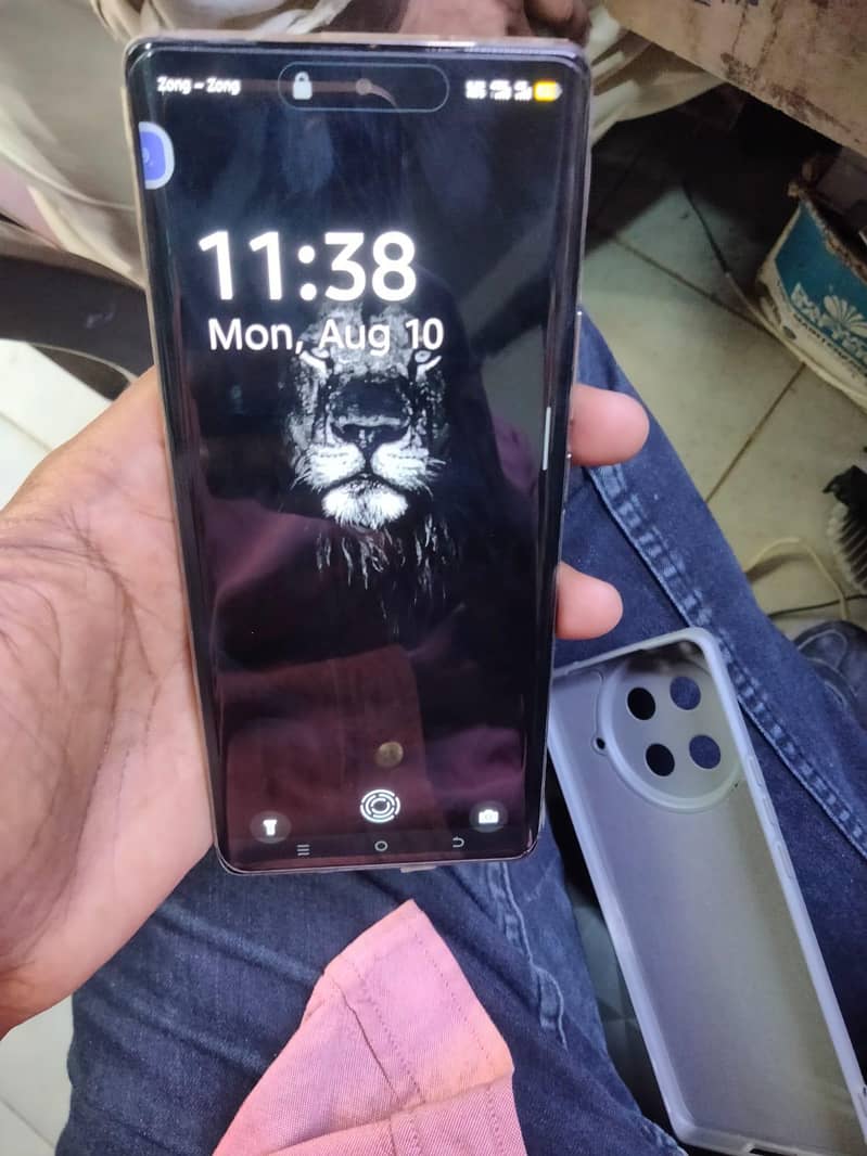 Tecno CAMON 30S 0
