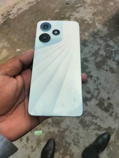 Infinix Hot 30 8+128 GB Only Mobile