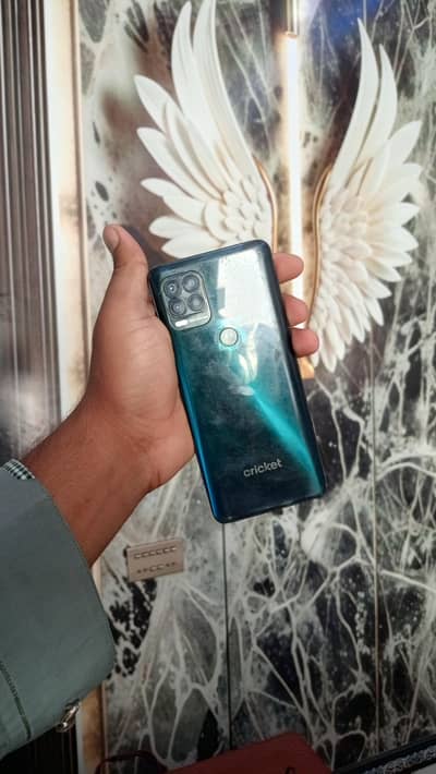 Motorola stylish 5G