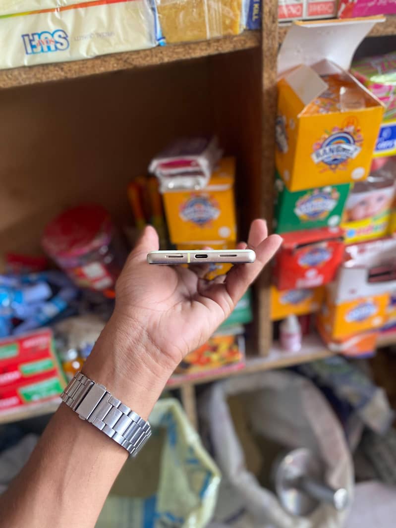 Google Pixel 7 6