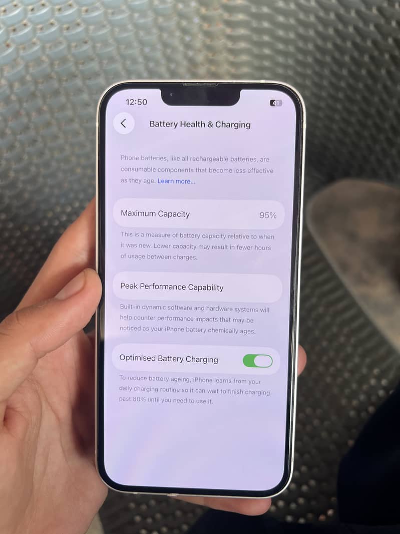 Apple iPhone 14 3