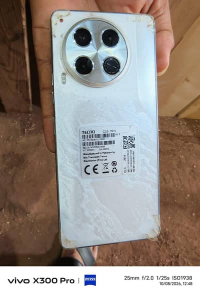 Tecno CAMON 30