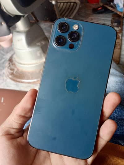 Apple iPhone 12 Pro
