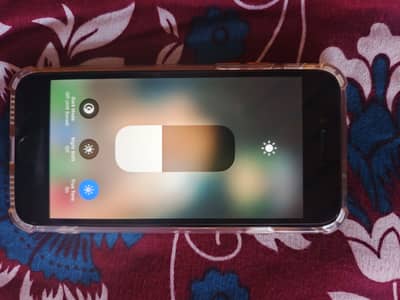 iPhone se non pta but sim work battery original disply original ok ful