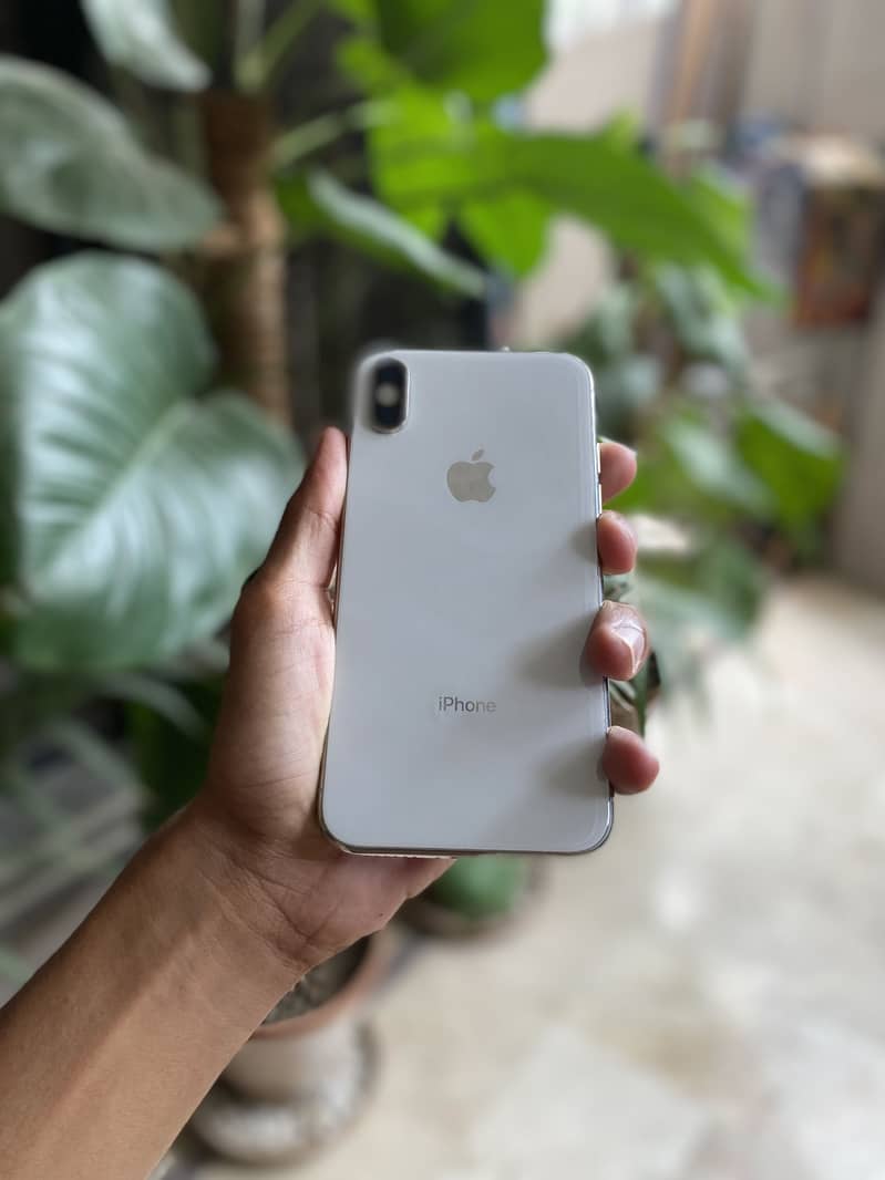 Apple iPhone X 1