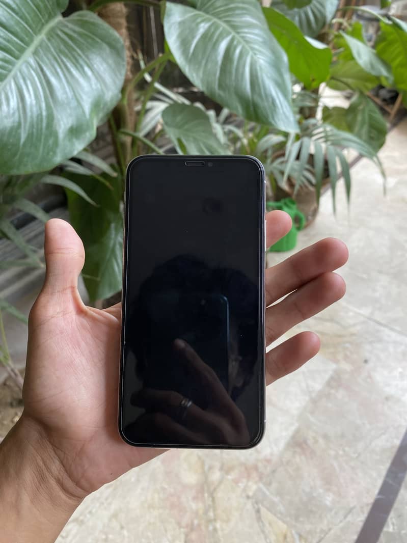 Apple iPhone X 2