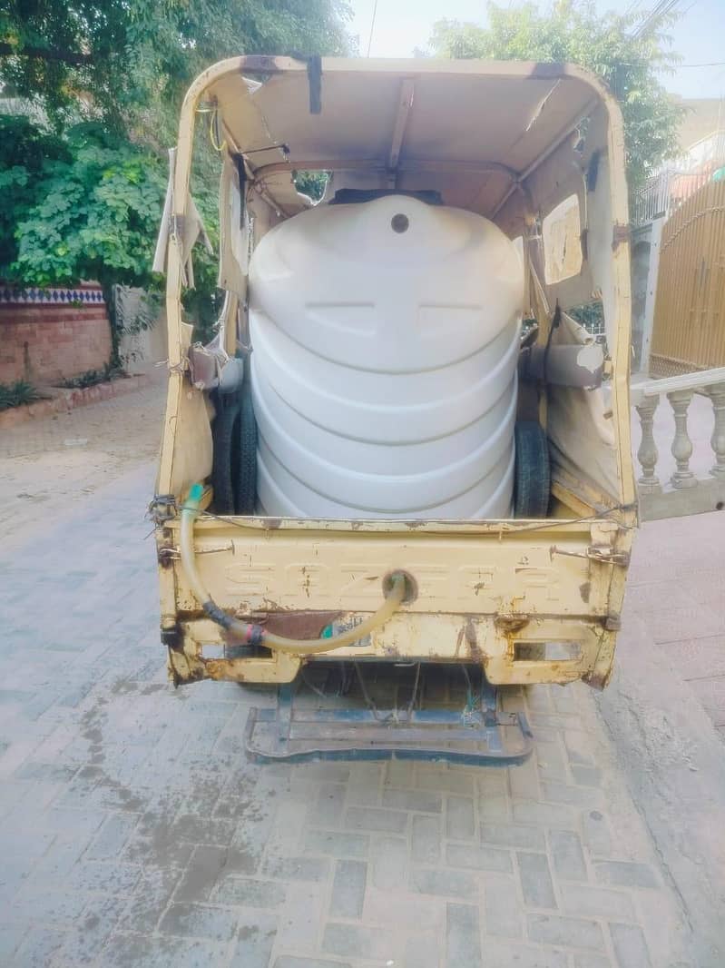 loader Rickshaw 9