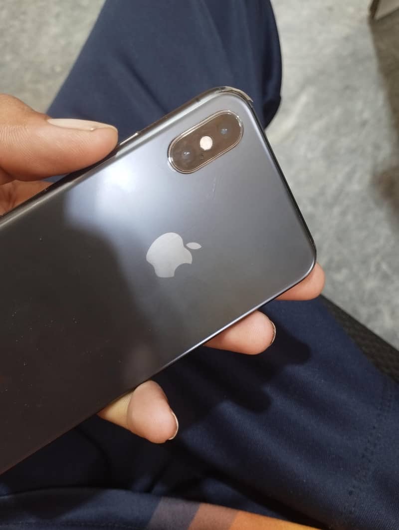 Apple iPhone X 1