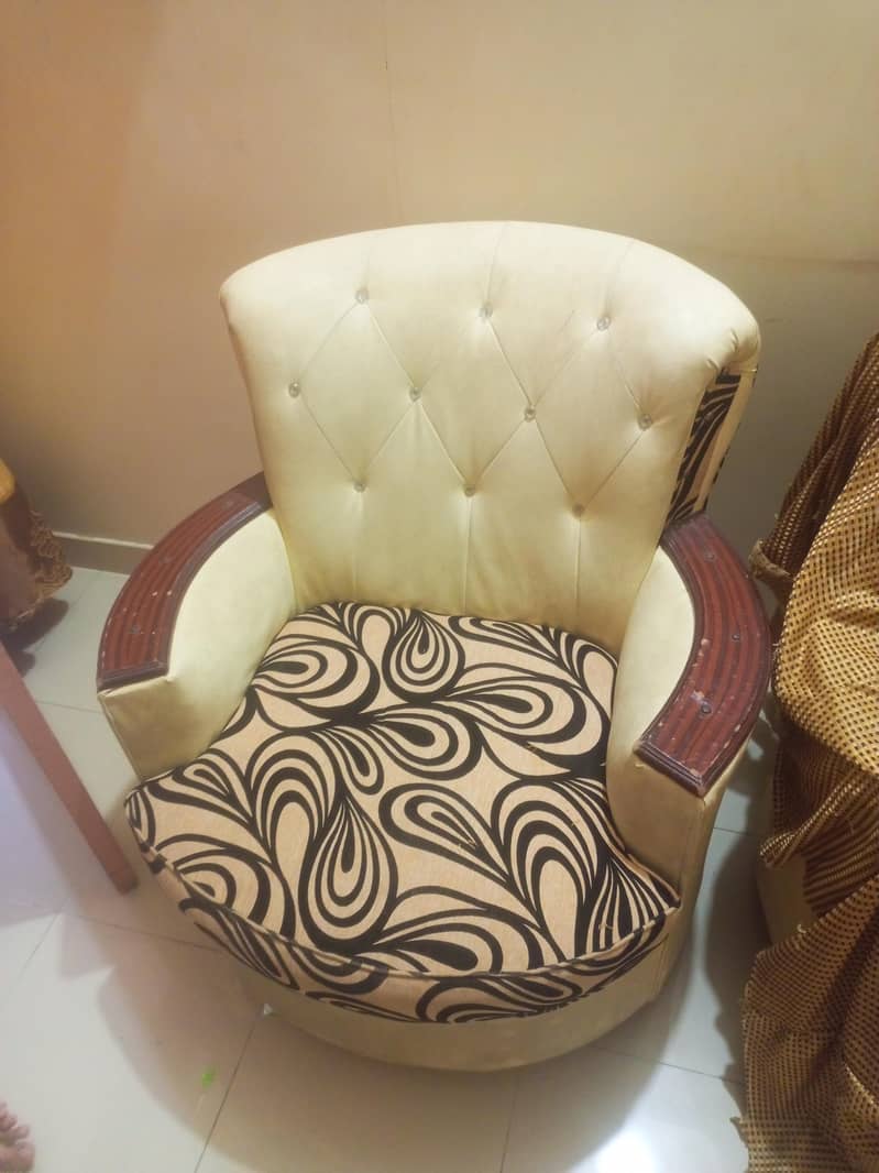 5 pic sofa 0