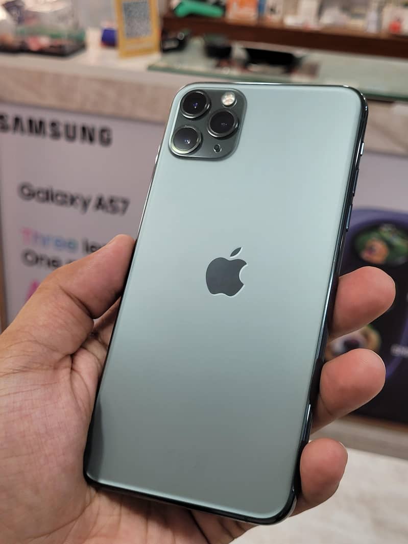 Apple iPhone 11 Pro Max 1