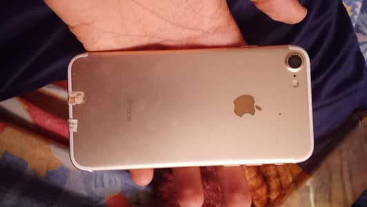 Apple iPhone 7