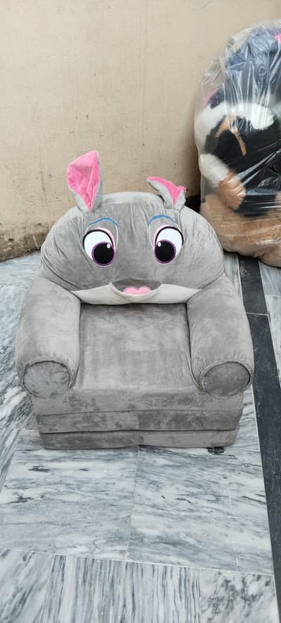 New Kids Sofa Available For Sale. . . 3 in 1. . .