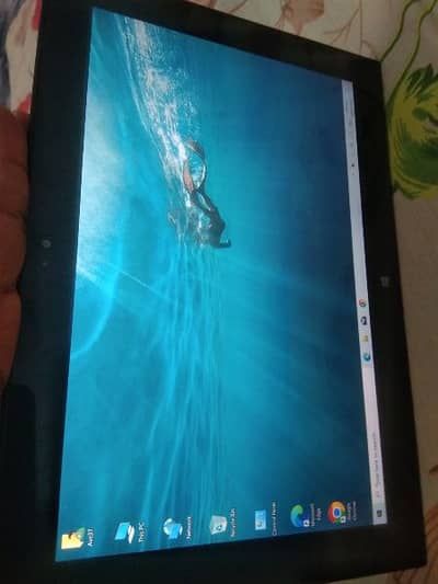 lenovo mini labtop tuch tabe x7th gen very good condition and rate