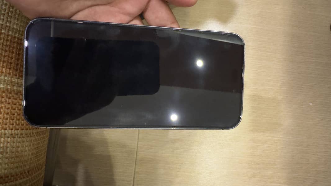 Apple iPhone 14 Pro Max 0