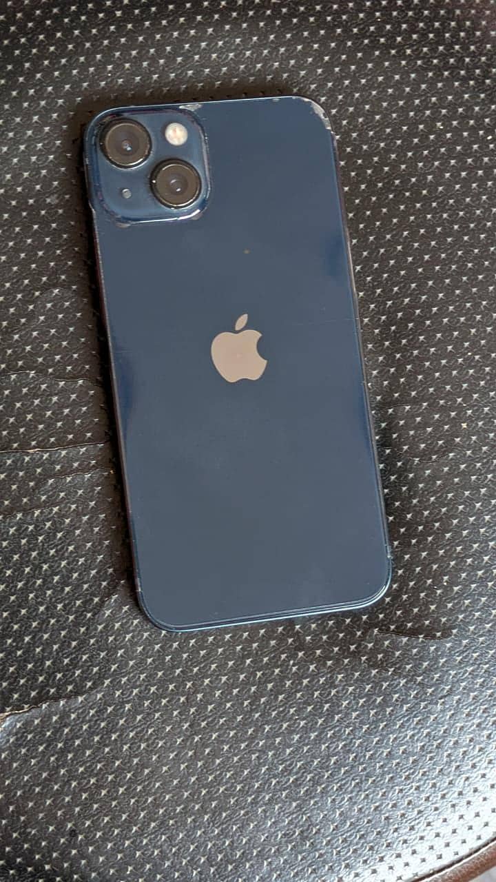 Apple iPhone 13 0