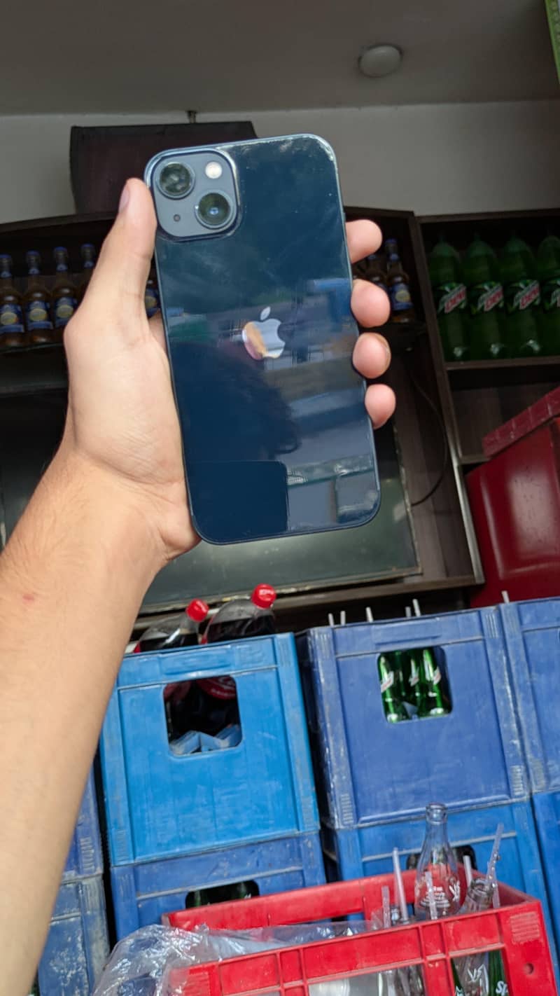 Apple iPhone 13 6