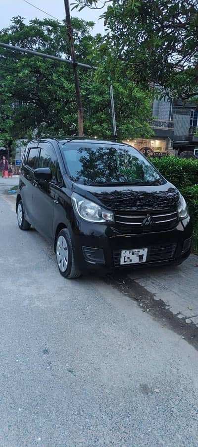 Mitsubishi Ek Wagon 2015