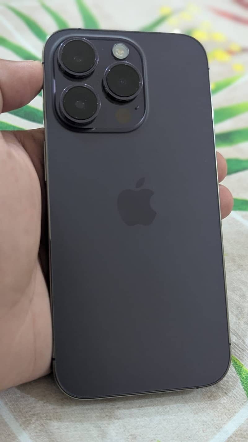Apple iPhone 14 Pro 3