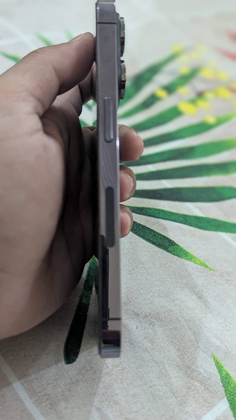 Apple iPhone 14 Pro 7