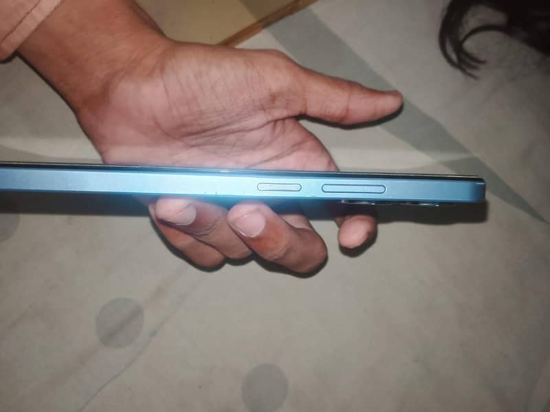 Realme Note 60 3
