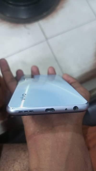 Vivo Y20