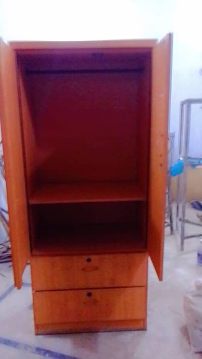 urgent sale wardrobe