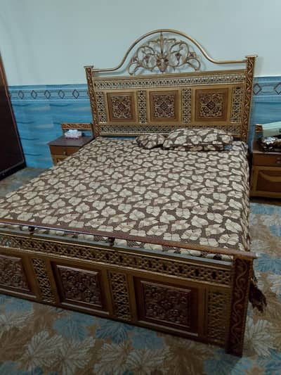 King Size Wooden Bed Set with Side Tables & Dressing Table