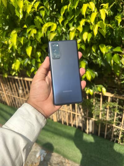Samsung S20 FE 90Fps