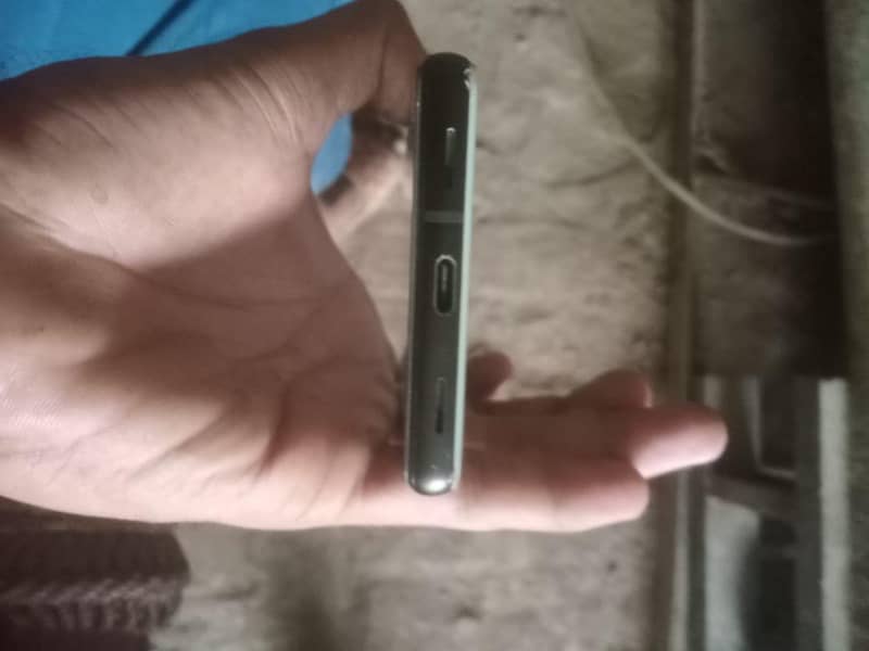 Google Pixel 6a 1
