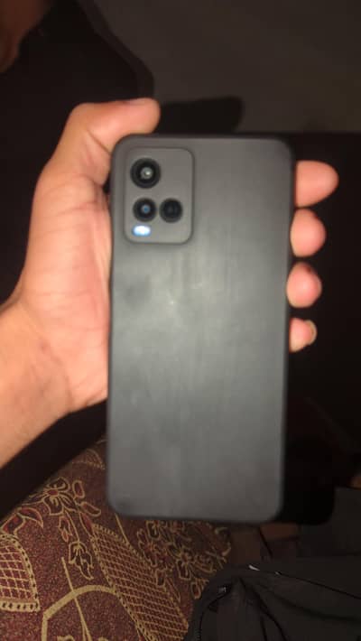 Vivo Y21