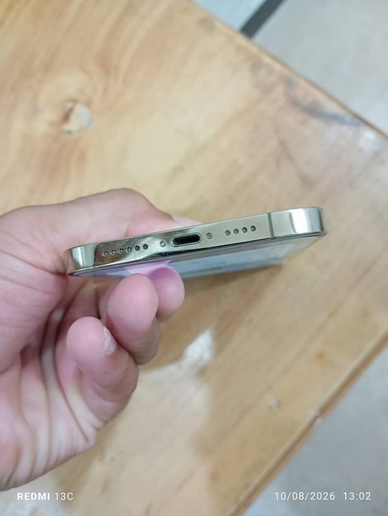Apple iPhone 12 Pro Max 4
