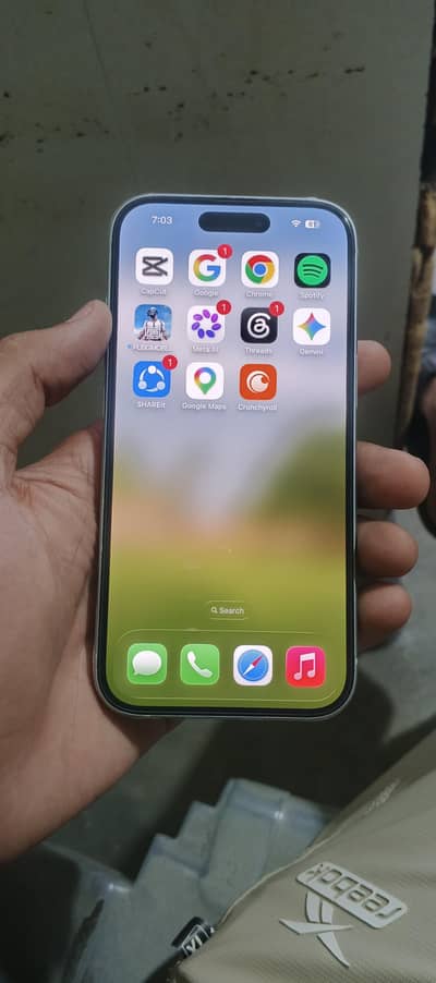 Apple iPhone 15