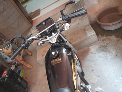 **Honda CG 125 Special Edition 2025 – Self Start – Only 9,075 KM –