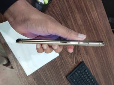 Iphone XS Max 256 GB PTA Approved