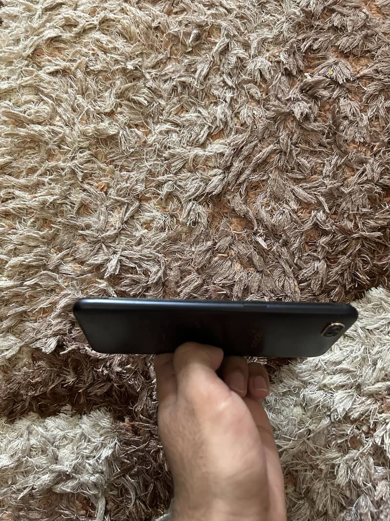OPPO A1k 6