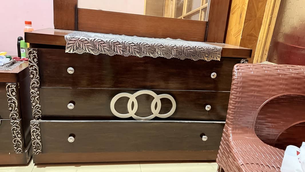 King bed 2