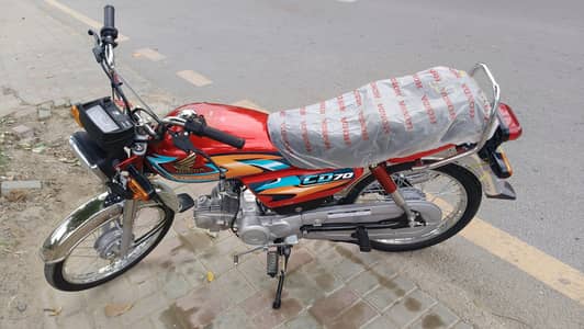 Honda 70CD 2027 new condition ha