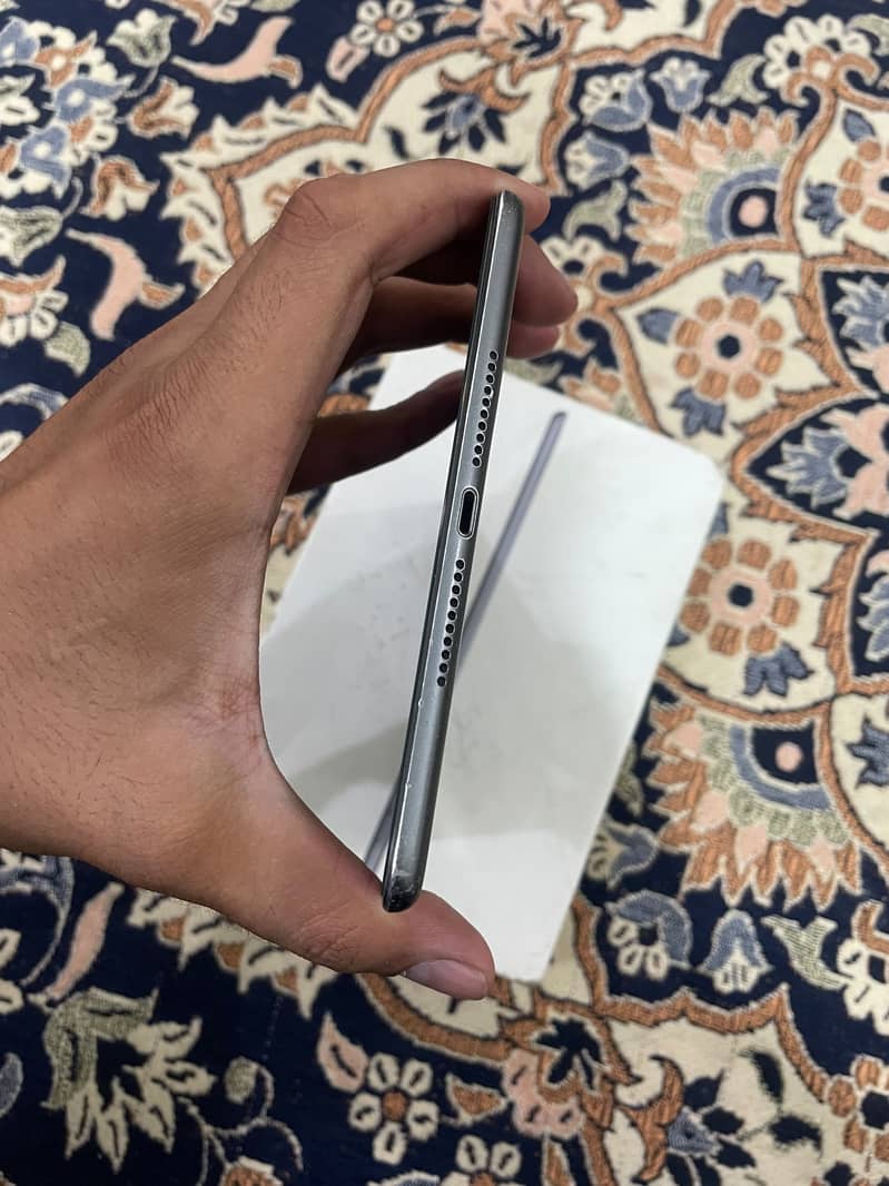 Mini 5 1