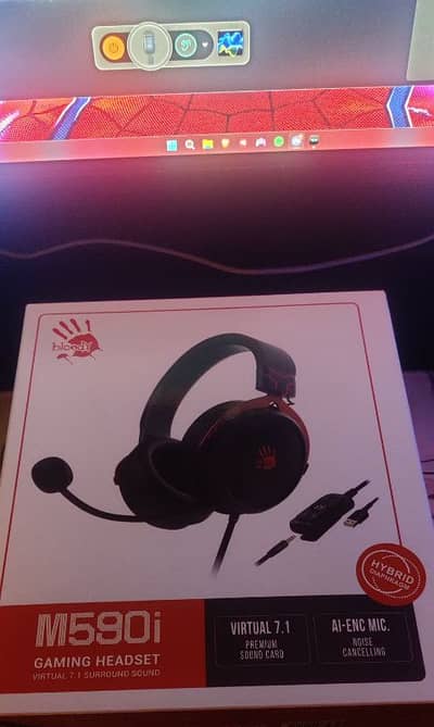 BLoody M590i Headphones with detachable mic